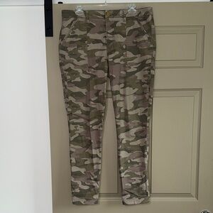 Wit & Wisdom brand Camouflage Pants Size 12